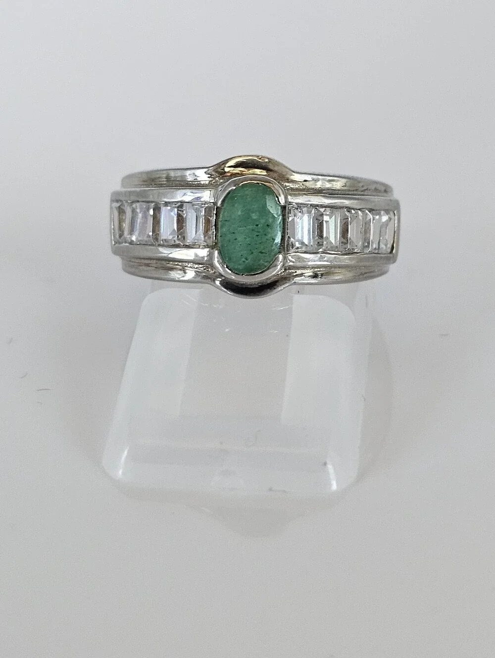 Vintage Claim Whitman Two-Tone 925 Sterling Silver Emerald Ring Size 6!